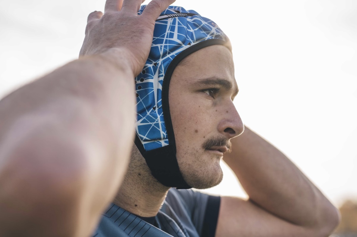 Comment a été créée la première protection pour la tête au rugby