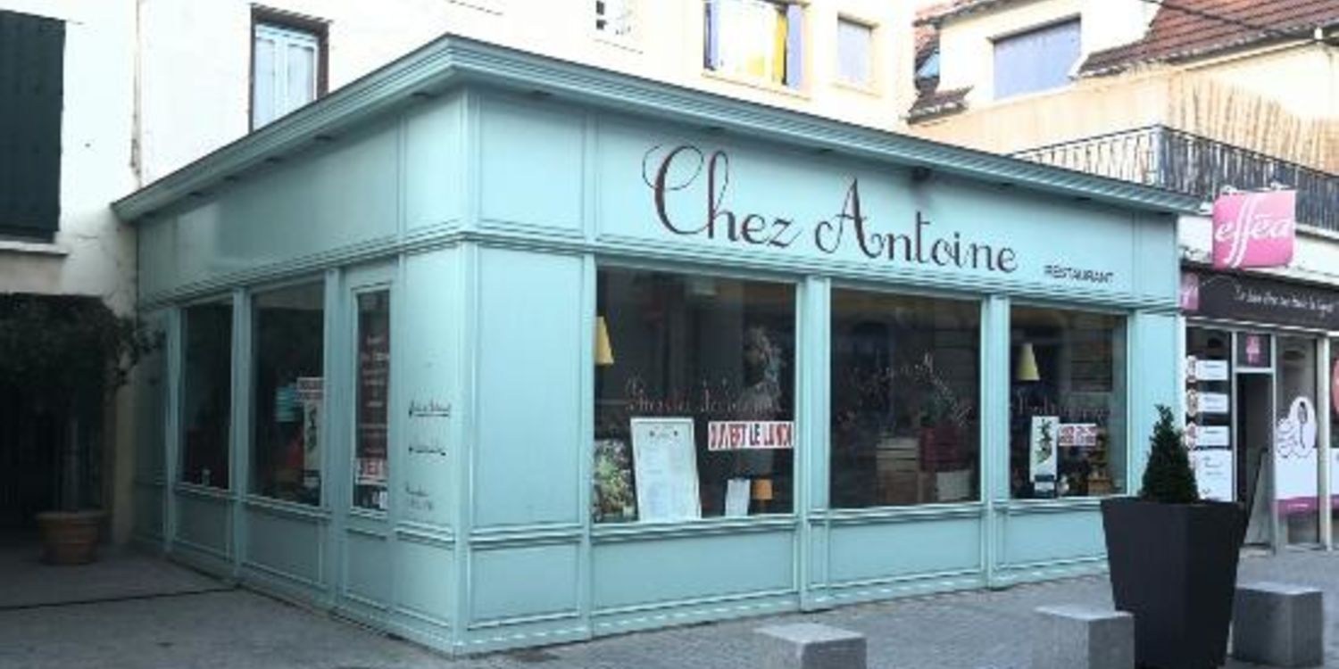 Quelles photos peut-on voir du restaurant Chez Antoine ?