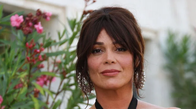 Où trouver les meilleures photos d'Élisabeth Malvina Chalier ?